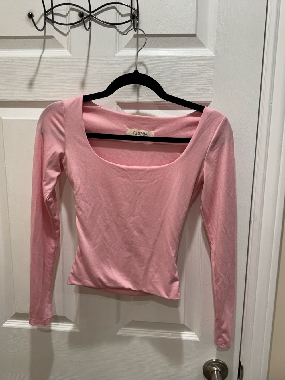 OOTDFash Light Pink Scoop Neck Long Sleeve Top